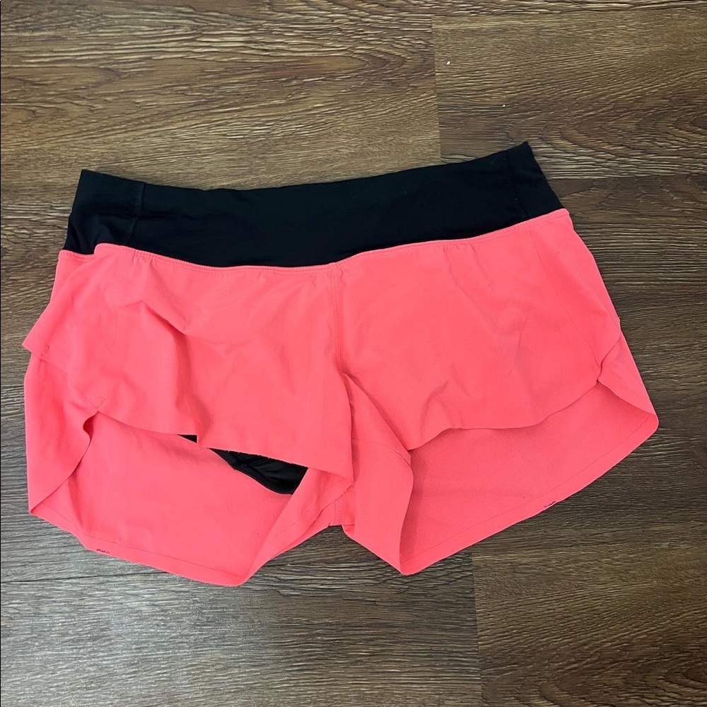 Lululemon shorts size 6